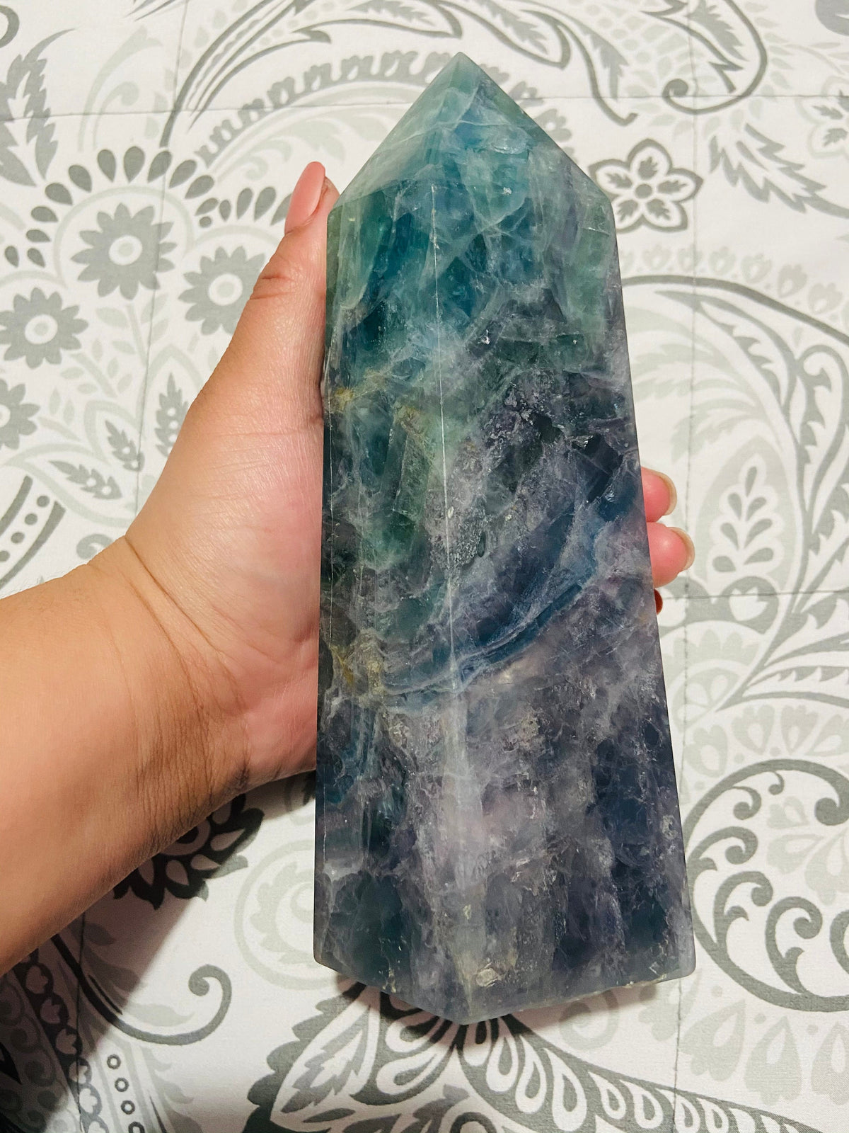 7.3" X-Large Fluorite Tower 3.7 LB