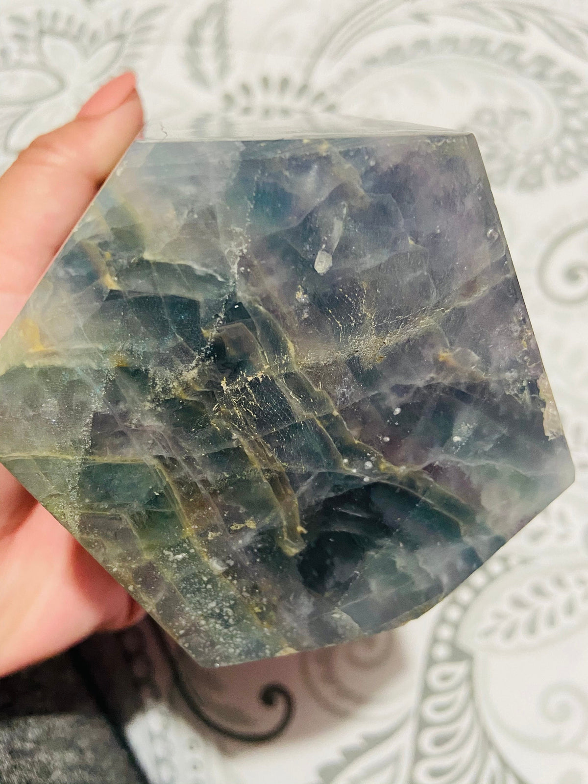 7.3" X-Large Fluorite Tower 3.7 LB